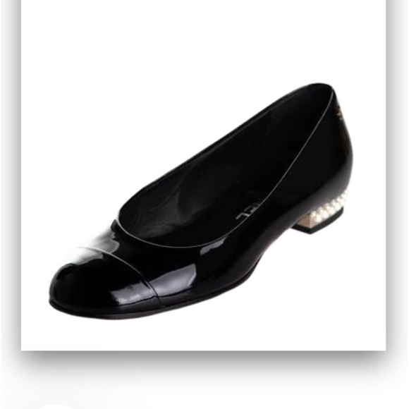 CHANEL ballet flats pearl accent heels black patent leather interlocking CC 39 - Picture 1 of 6